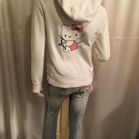 ADORABLE  y2k hoodie with hello kitty logo and crystal details! - Picture 6 of 15